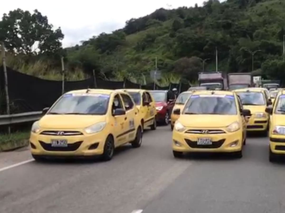 En plena hora pico habrá una nueva protesta por parte de los taxistas