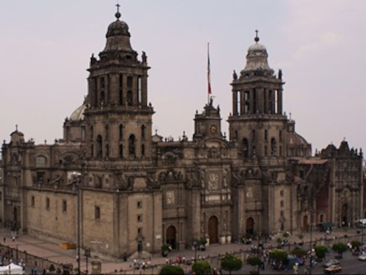 La Catedral Metropolitana de México celebra sus 200 años