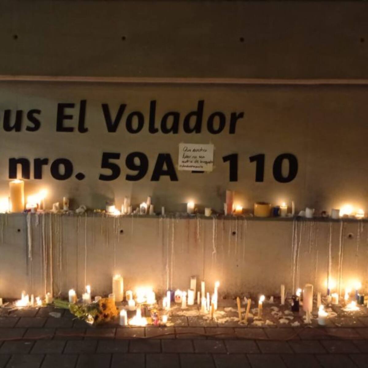 Con una velatón esperan el pronto regreso del ingeniero desaparecido