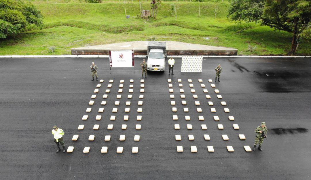 Las operaciones se adelantaron en los municipios de Tarqui y La Plata.