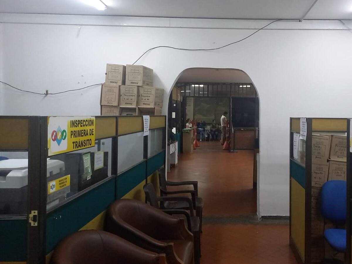 Alcalde de Dosquebradas hizo reclamo a funcionarios de Tránsito por mal servicio
