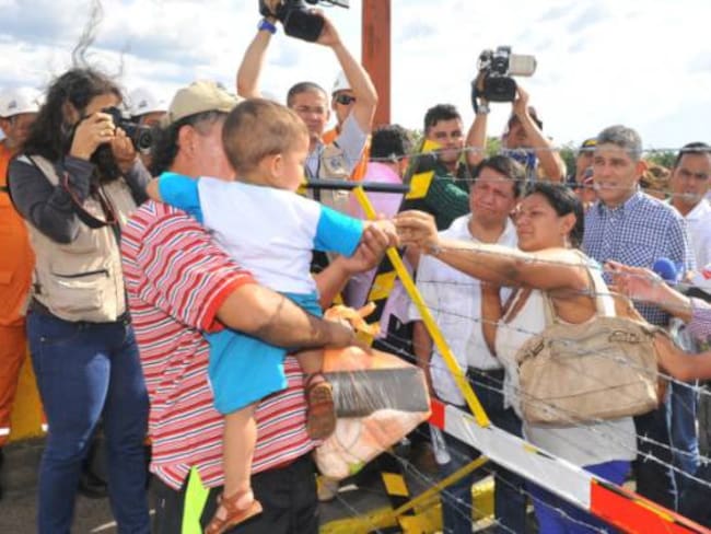 Gobierno afirma que colombianos deportados seguirán siendo prioridad