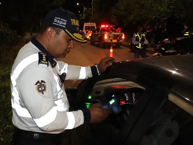 Autoridades de tránsito en Ibagué