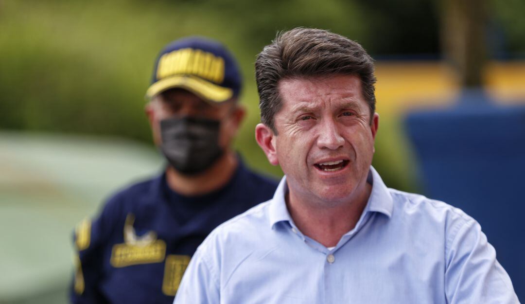 El senador Iván Cepeda buscará que el funcionario responda ante el Congreso varios interrogantes sobre el bombardeo realizado en el Chocó