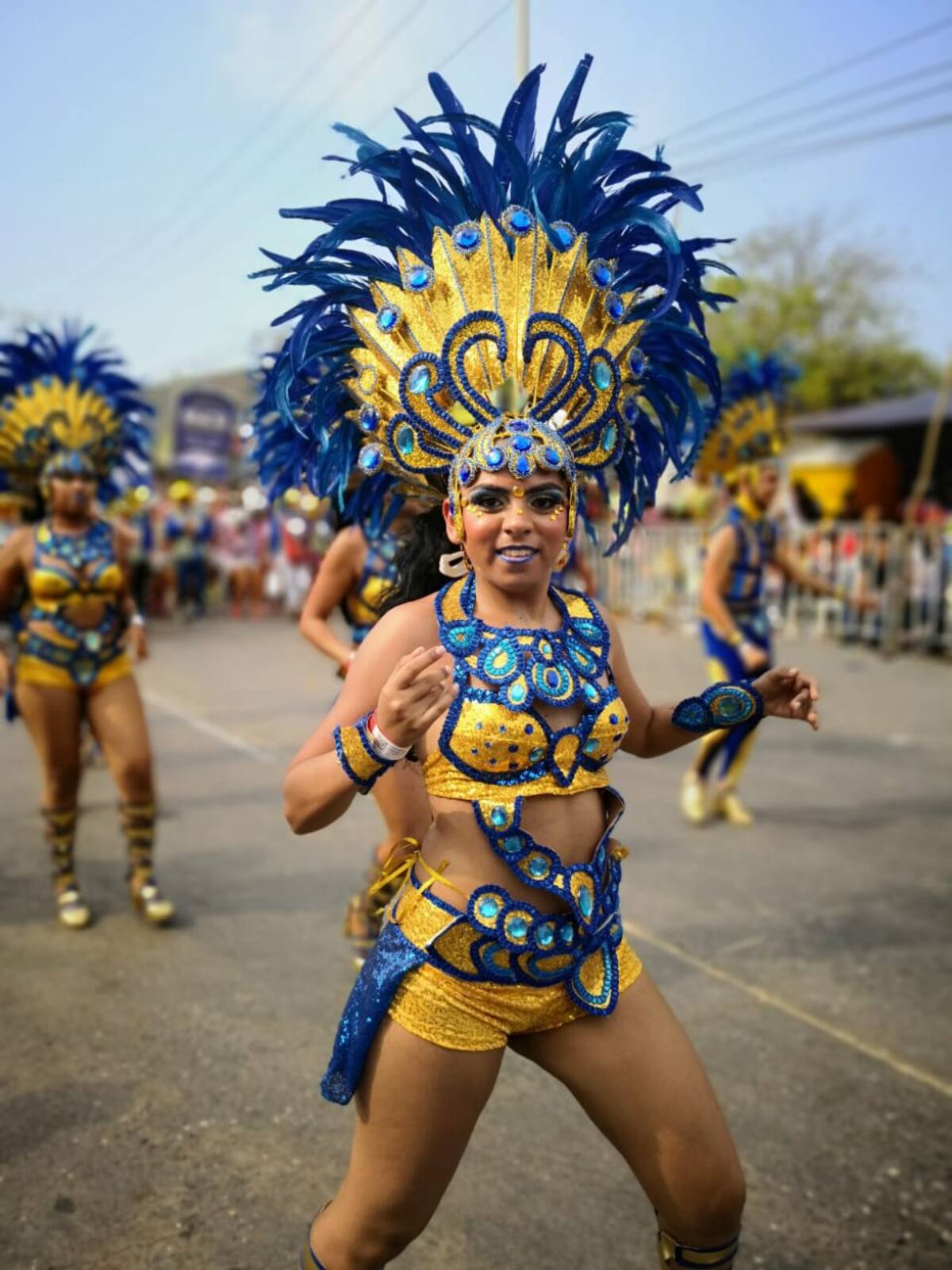 No podía faltar los bailes