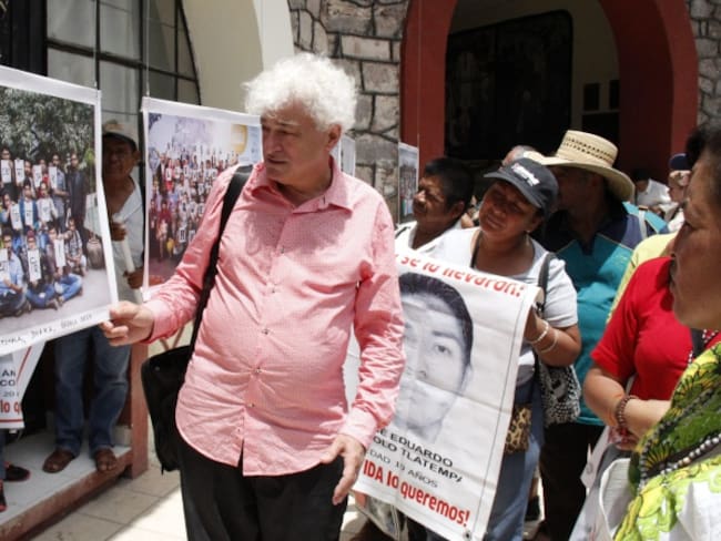 Mensaje de solidaridad a los padres de los 43 estudiantes desaparecidos de la Escuela Normal Rural de Ayotzinapa.