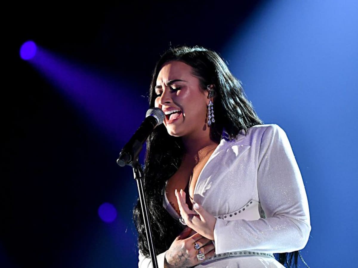 Emotiva interpretación de Demi Lovato en los Grammy