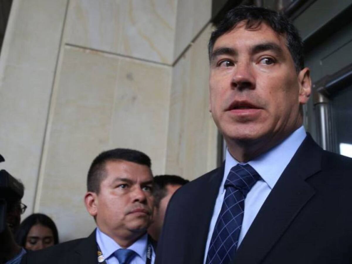 Corte Suprema a punto de definir si llama a juicio a Álvaro Hernán Prada