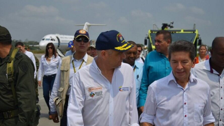 Vicepresidente Germán Vargas Lleras. Gobernador de Antioqui, Luis Pérez.. Foto: Twitter/@German_Vargas.