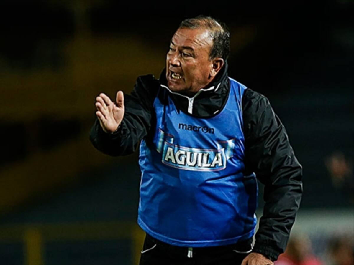 Alberto Suárez, nuevo DT del América tras la salida de Fernando Velasco