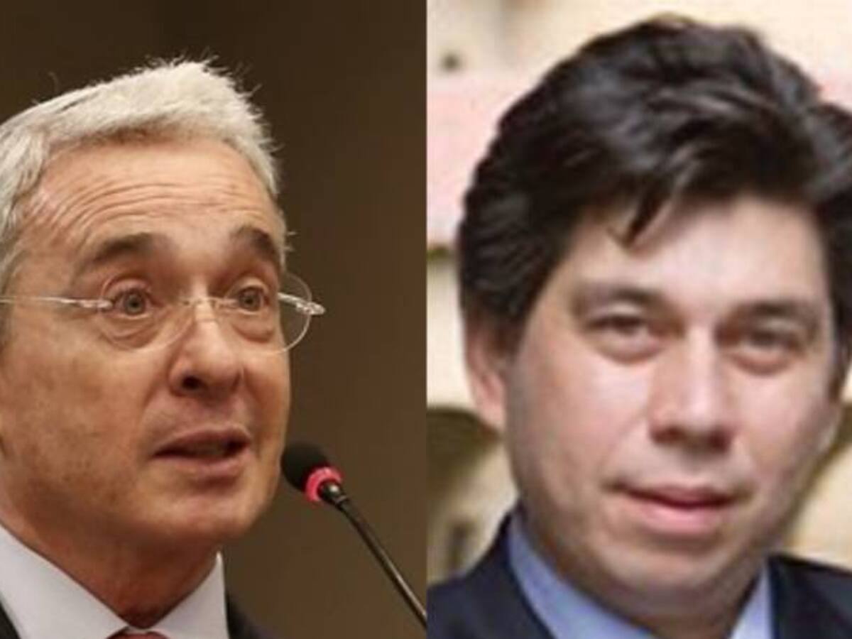 Por un trino, Álvaro Uribe debe retractarse con Daniel Coronell
