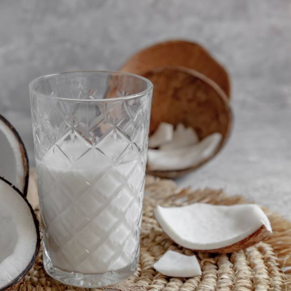 ¿Cómo hacer leche de coco casera?
