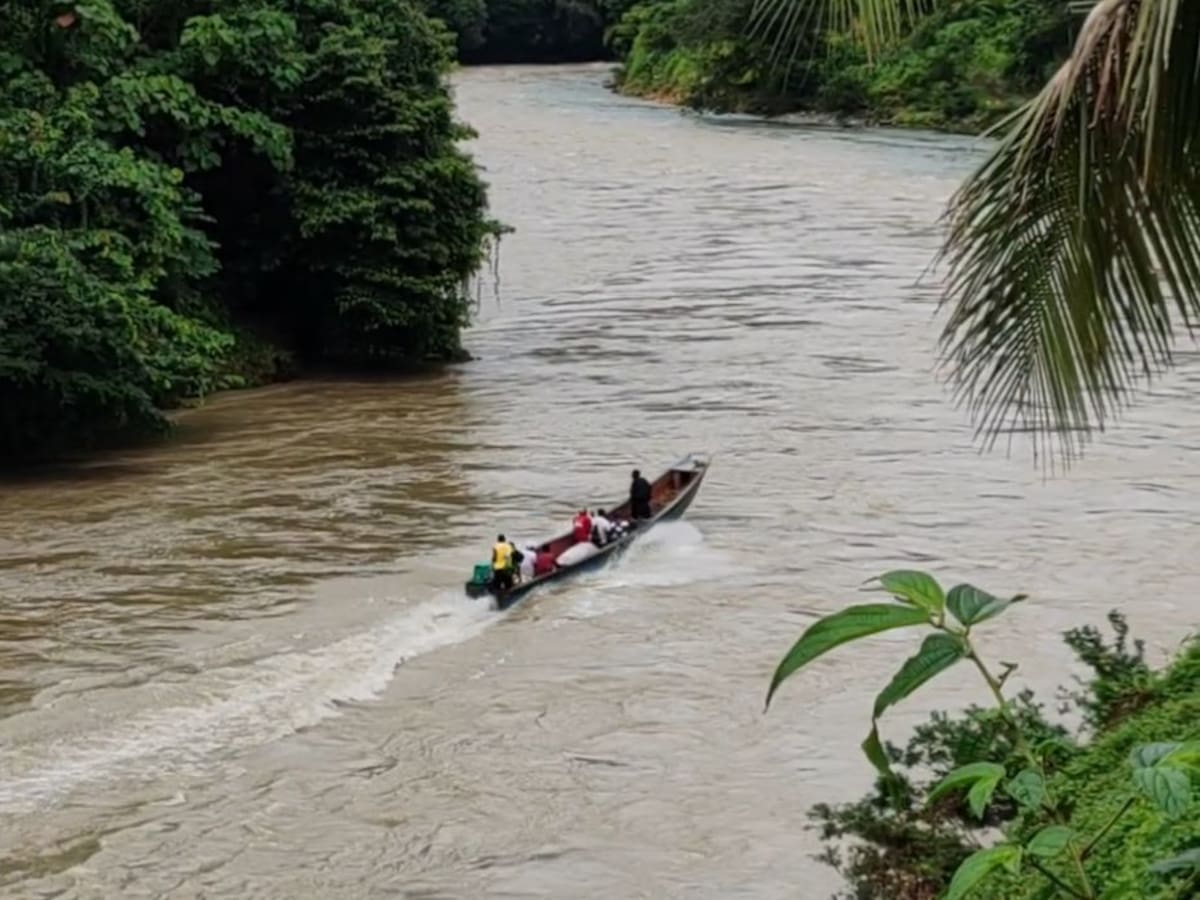 Madre murió y su hija permanece desaparecida tras ser arrastradas por un río en El Plateado, Cauca
