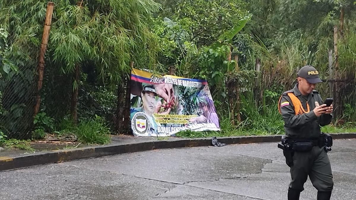 Gobernador del Quindío y las pancartas de las disidencias de las Farc