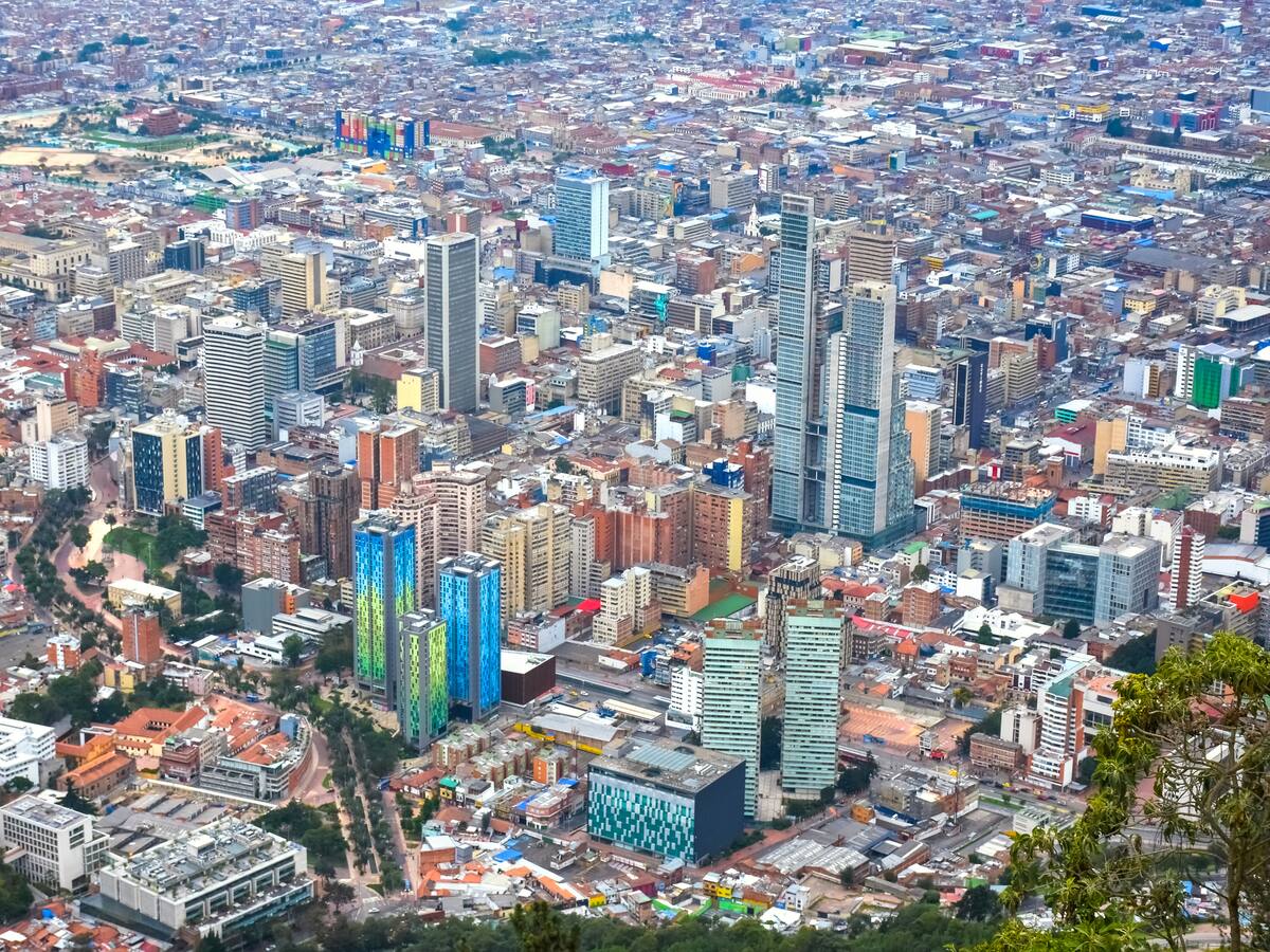 Al Oído: Bogotá no está muriendo, presidente; Policía Bogotá presenta balance del inicio de año