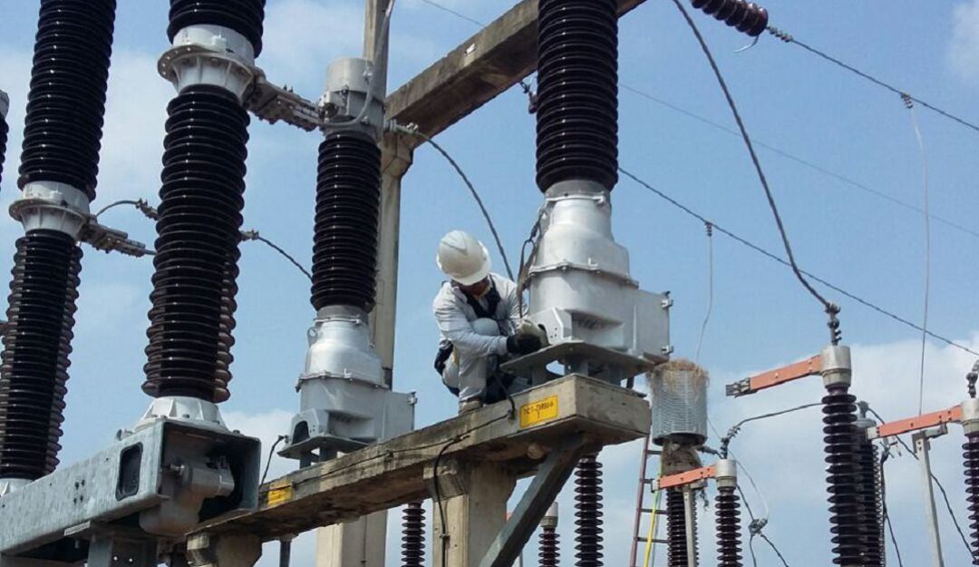 Mientras se realizan los trabajos no habrá servicio de energía desde las 8:30 a.m. hasta las 6:00 p.m., en varios municipios de Bolívar