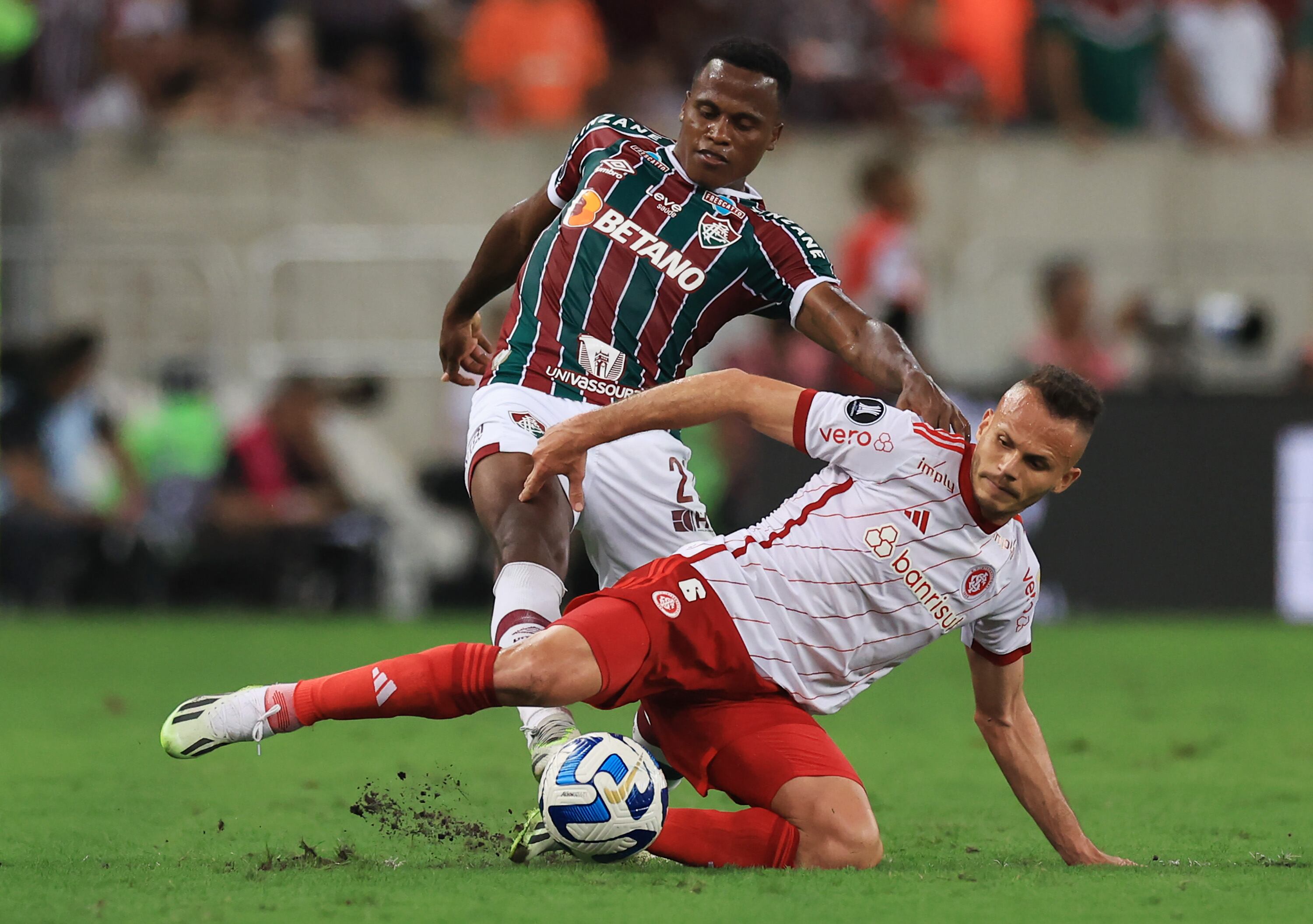 Jhon Arias con Fluminense ante Internacional en la Copa Libertadores 2023 (Photo by Buda Mendes/Getty Images)