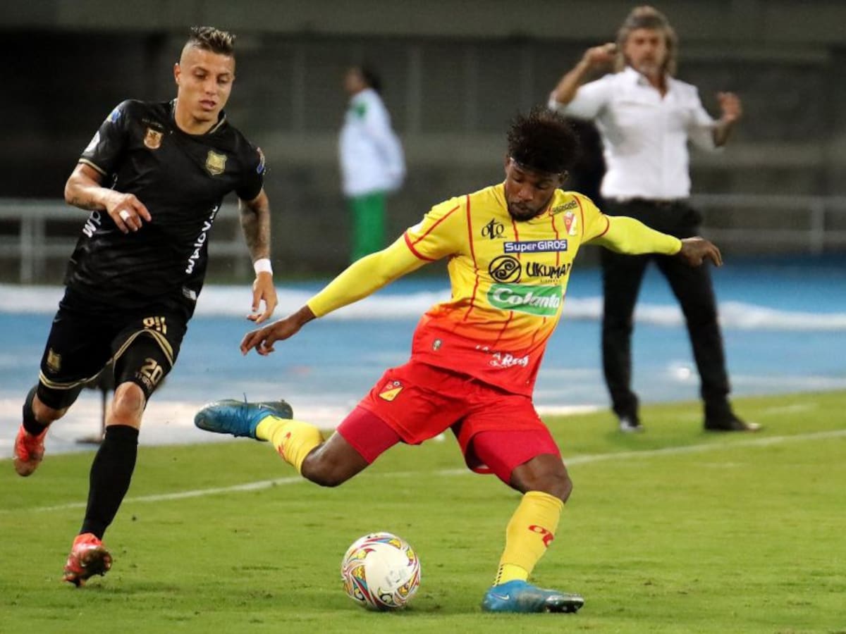 Con dos penales sobre el final, Pereira y Águilas repartieron puntos