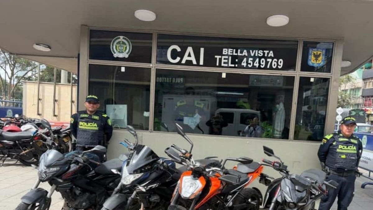 Descubren presunto desguazadero de motos en una peluquería de Kennedy