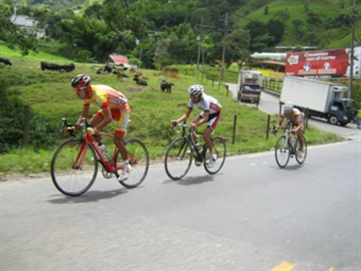 Con 167 ciclistas de 22 equipos inicia este miércoles la Vuelta a Cundinamarca