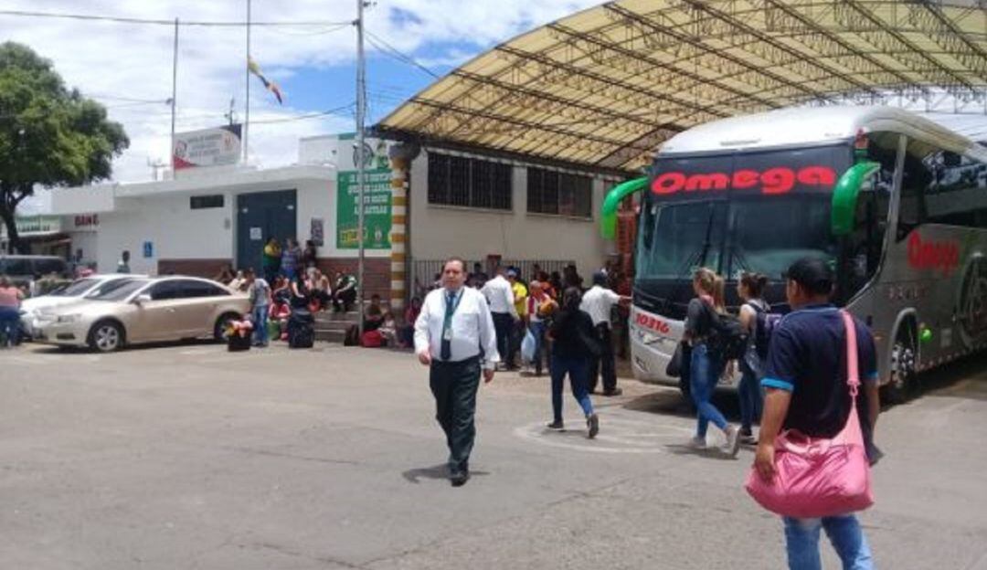 Comerciantes piden levantar restricciones en la terminal de transporte