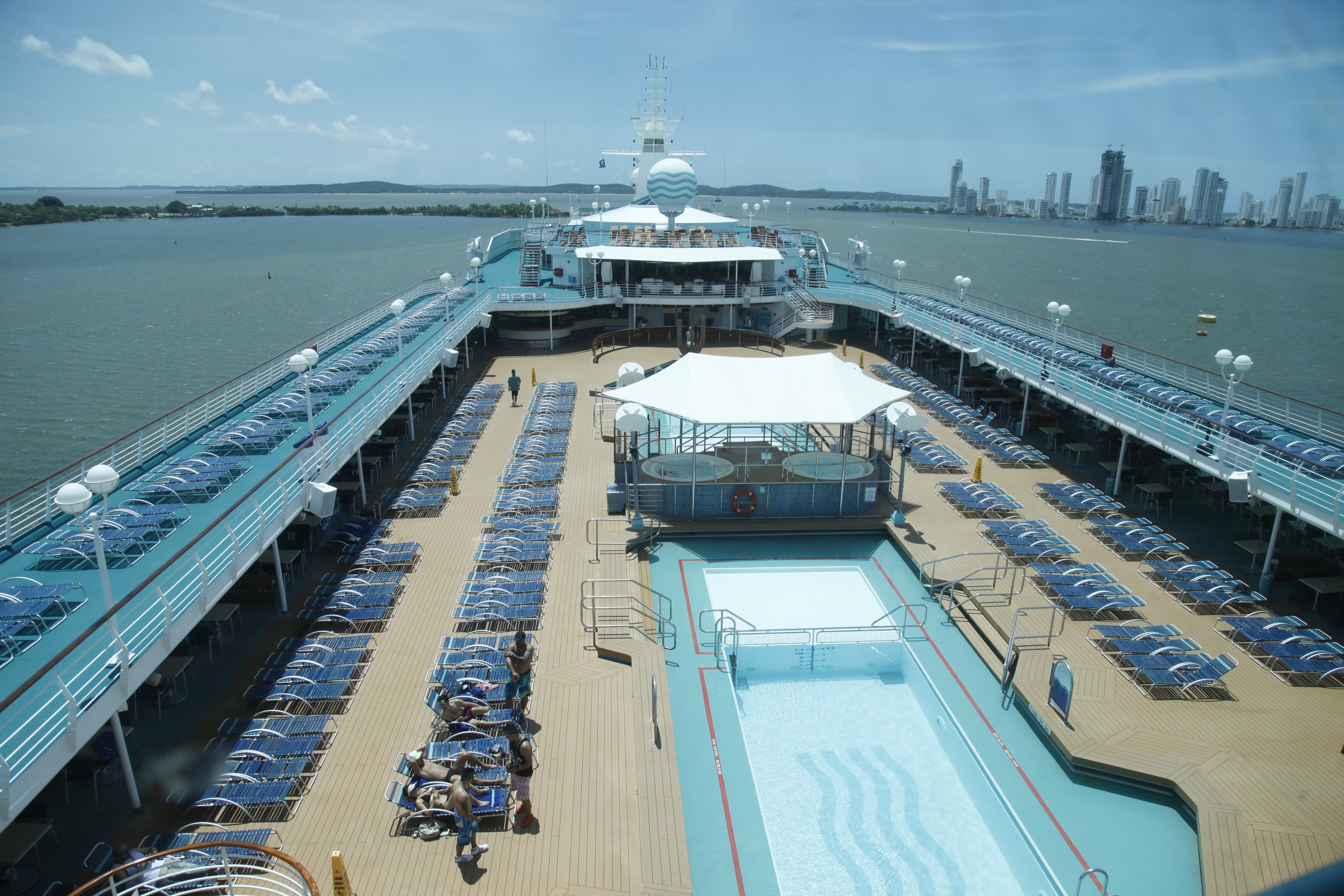 Royal Caribbean seguirá con los embarques en Cartagena hasta abril del 2027