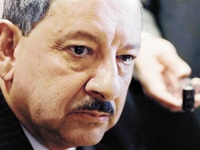 Néstor Díaz admite que recibió documentos con información sobre defraudación a la DIAN desde 2009