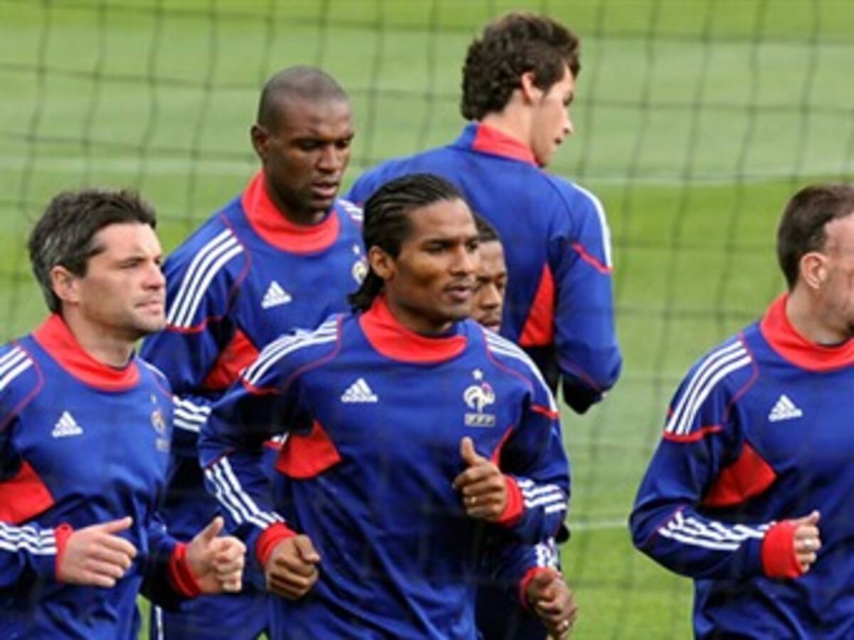 Selección de Francia contratará un psicológo para motivar a los jugadores en la Eurocopa
