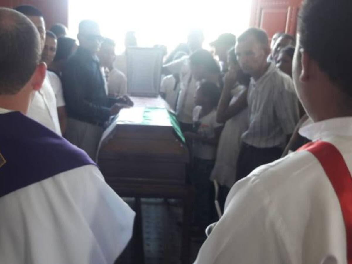 Justicia piden en sepelio de Luis Barrios