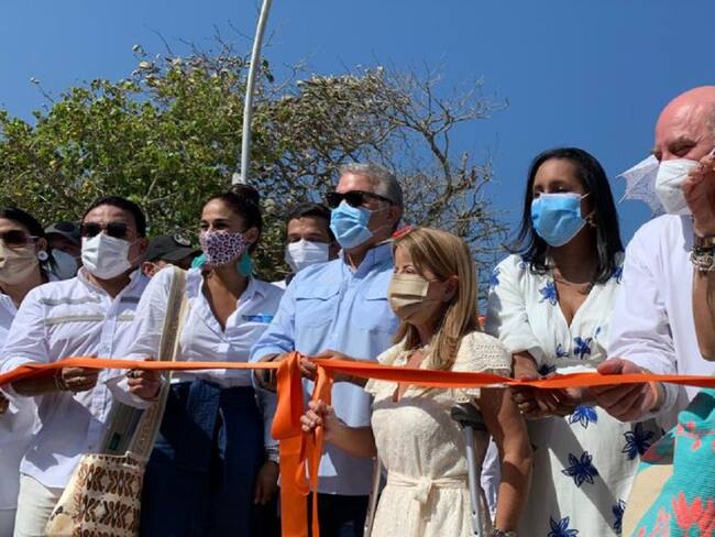Inauguración de los 200 metros del muelle de Puerto Colombia,