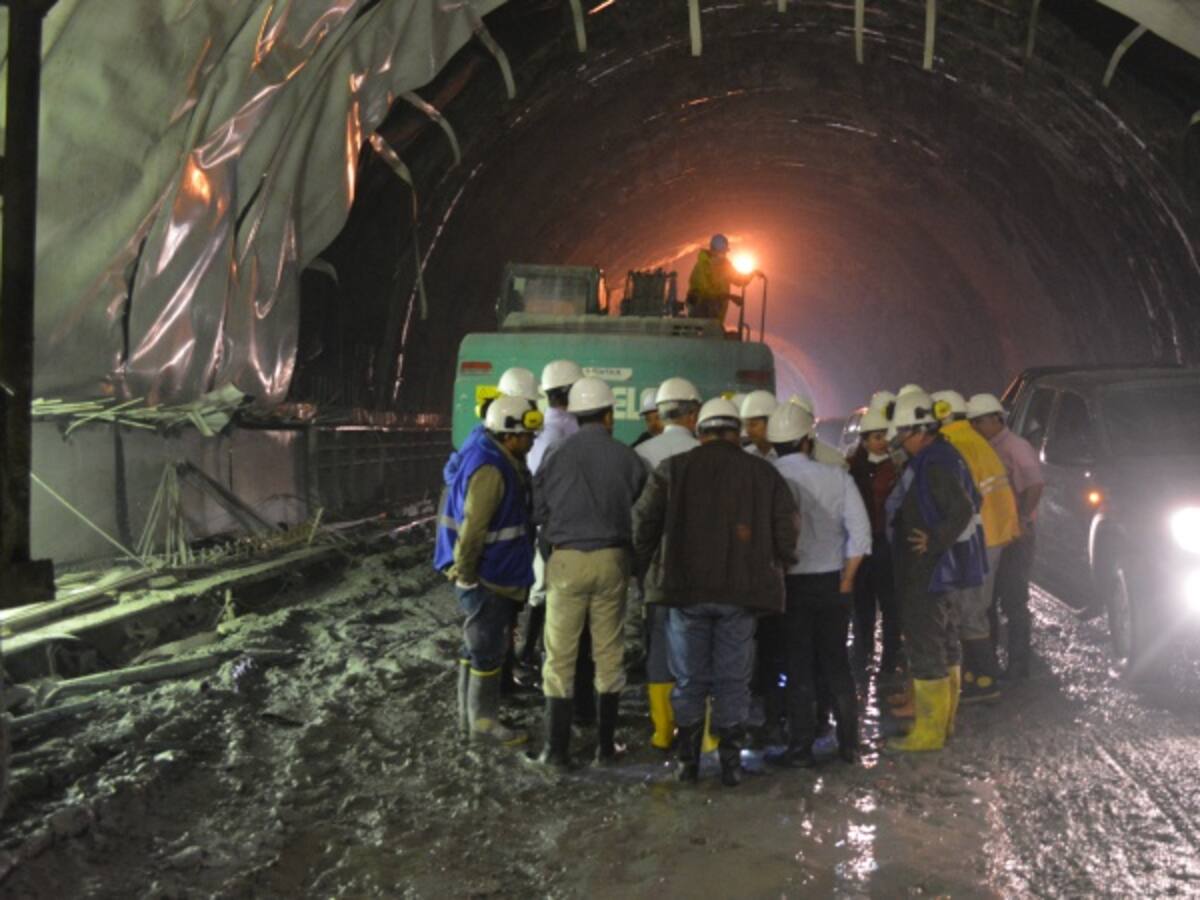 El 'Túnel de la Línea' no será entregado el 30 de noviembre