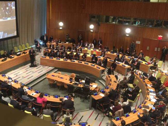 Unión Europea anuncia 90 millones de euros para el posconflicto