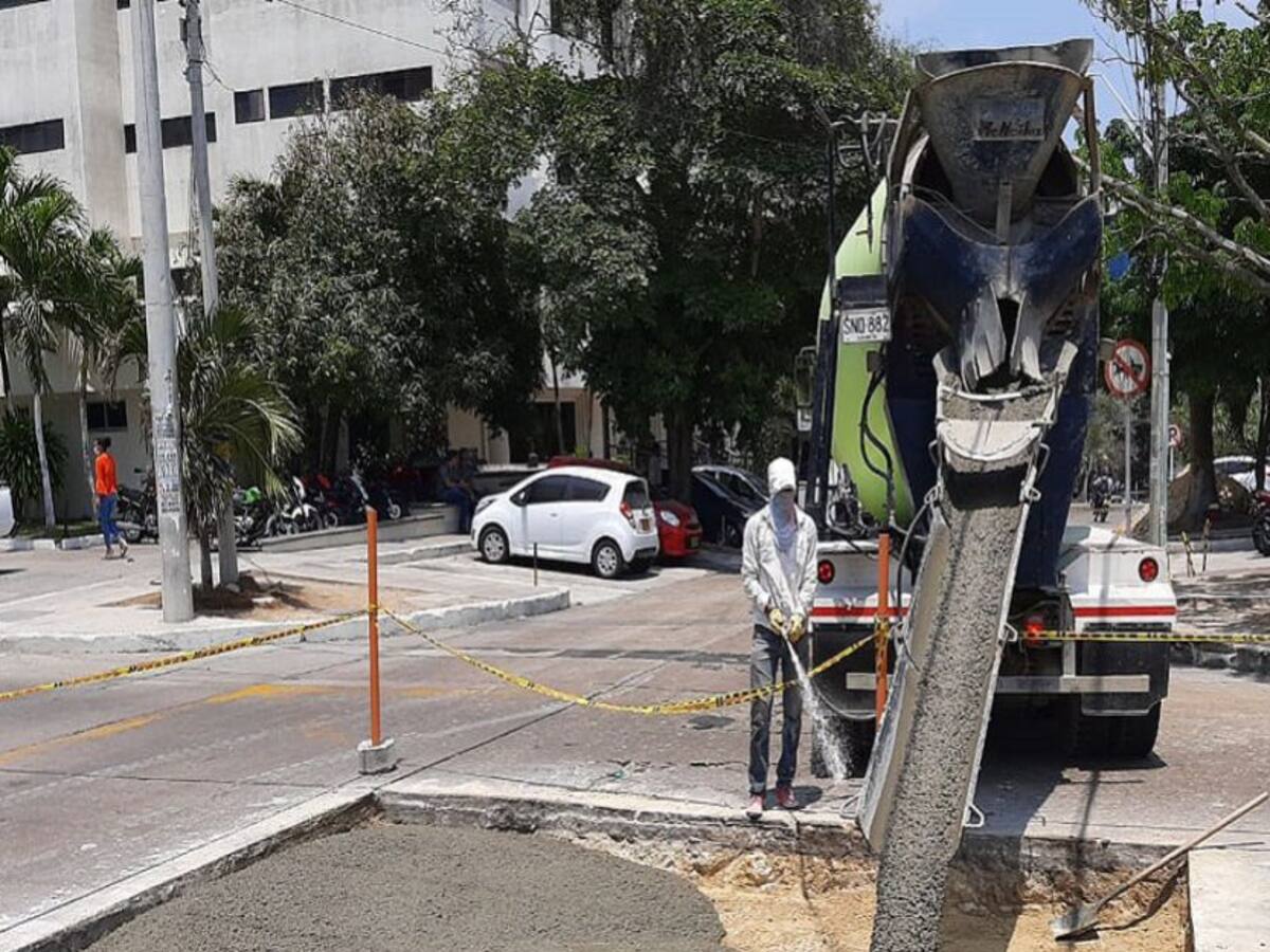 Barranquilla comenzó plan tapahuecos con inversión de $1.000 millones