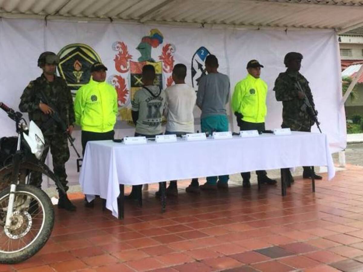 Rescatan menor de edad y capturan tres sujetos del Eln en el sur de Bolívar