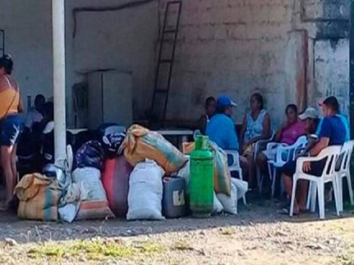 Cerca de 50 familias campesinas se desplazaron tras actos criminales en Uré