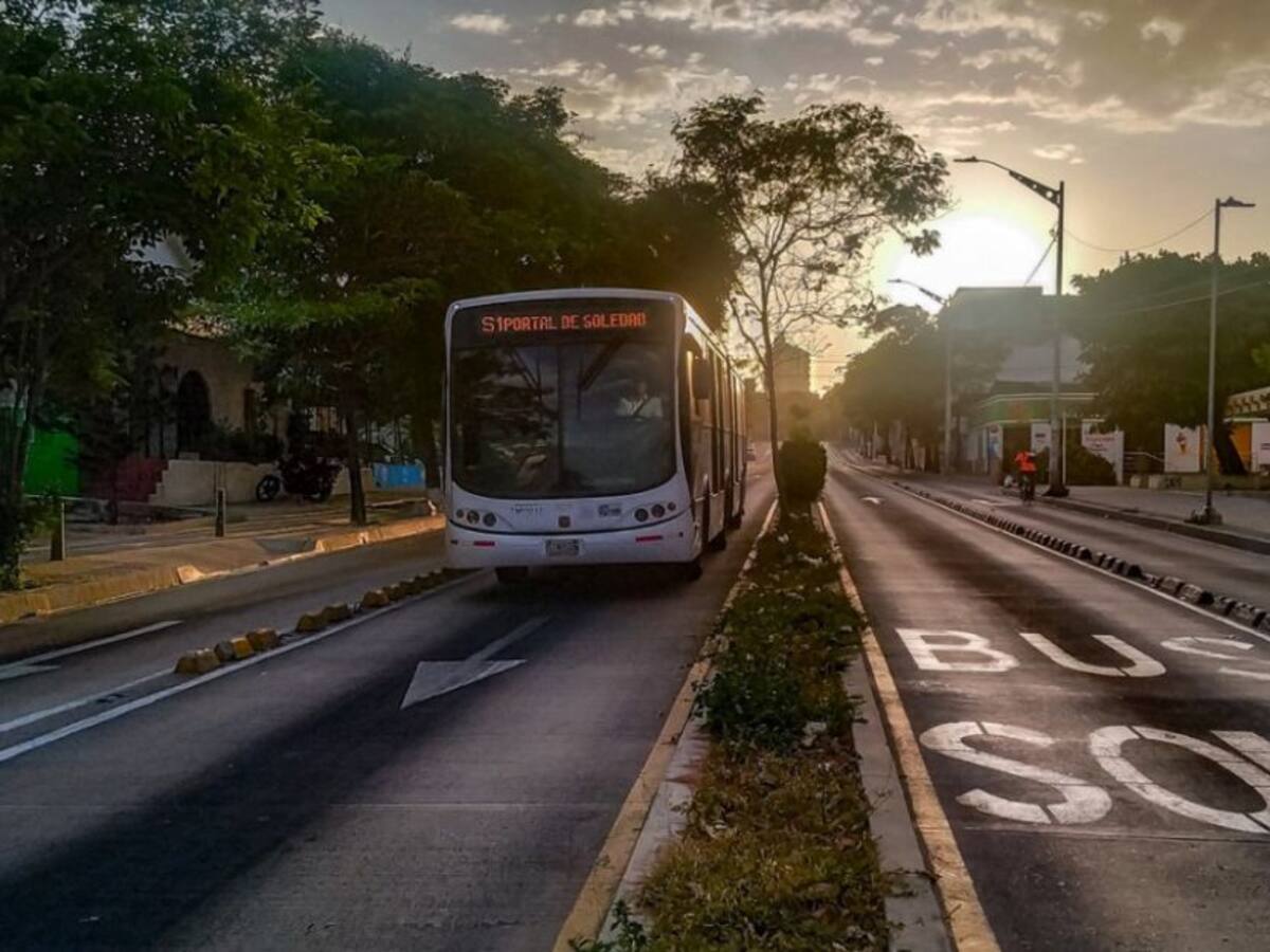 Aprueban crédito 'salvavidas' por $40.000 millones a Transmetro