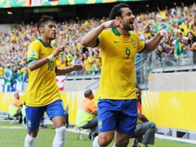 Brasil quedó en grupo &quot;fácil&quot; pero tendría camino difícil en octavos