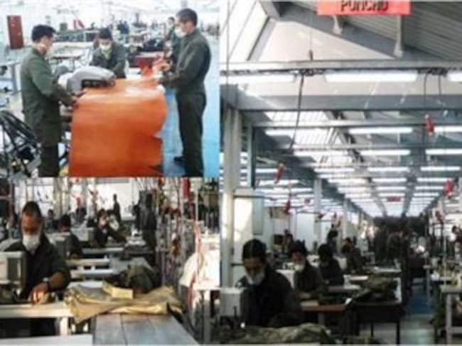 Batallón “Las Juanas” desfila con uniformes del Ejército