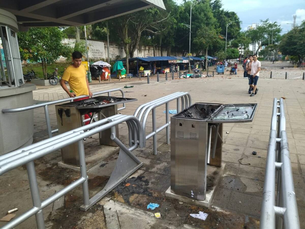 Daños de encapuchados en la UIS ascienden a los $1.200 millones