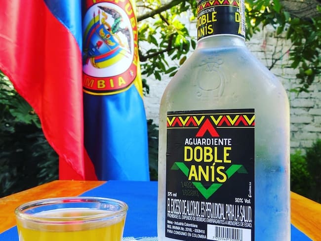 Foto: Aguardiente doble anis Redes.