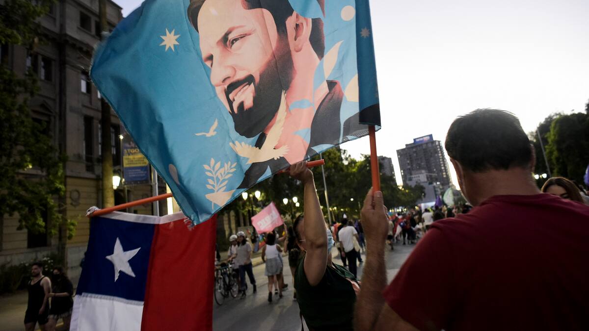 “Se va a tratar de reducir la evasión fiscal en Chile”: asesora económica de Gabriel Boric