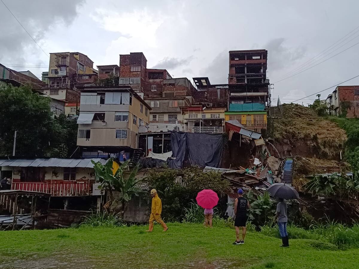 Deslizamiento de tierra afectó siete viviendas en Santa Rosa de Cabal