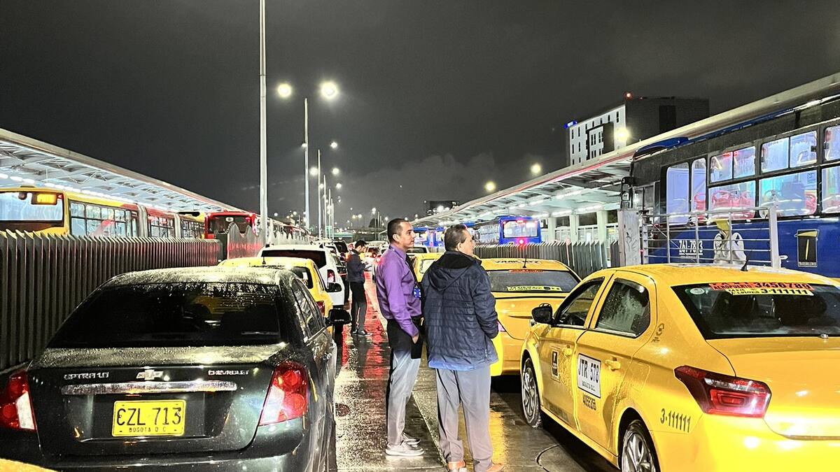 “Estamos cansados de los abusos de autoridad”: Taxista bogotano