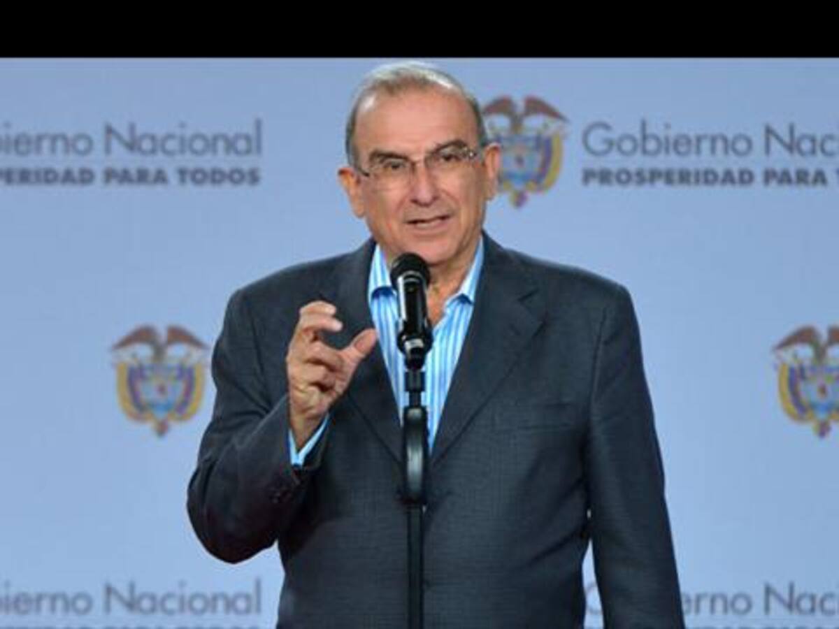 “Sería un tonto el que diga que las chuzadas no existen”: De la Calle