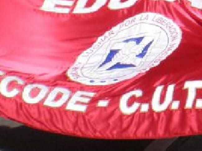 CUT denuncia que niegan permisos a maestros sindicalizados