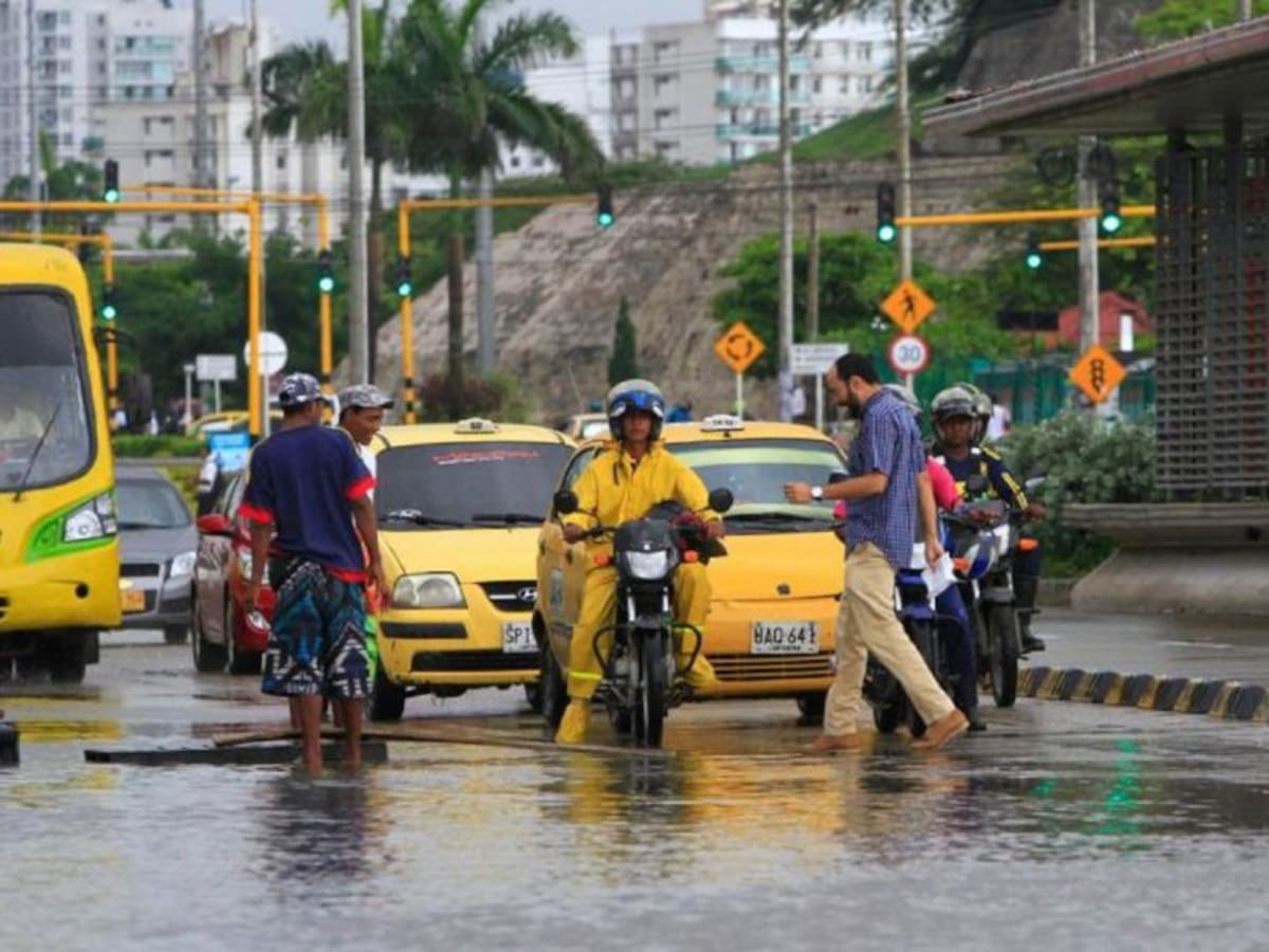 Tormenta tropical 'ETA' sigue generando fuertes lluvias en Cartagena