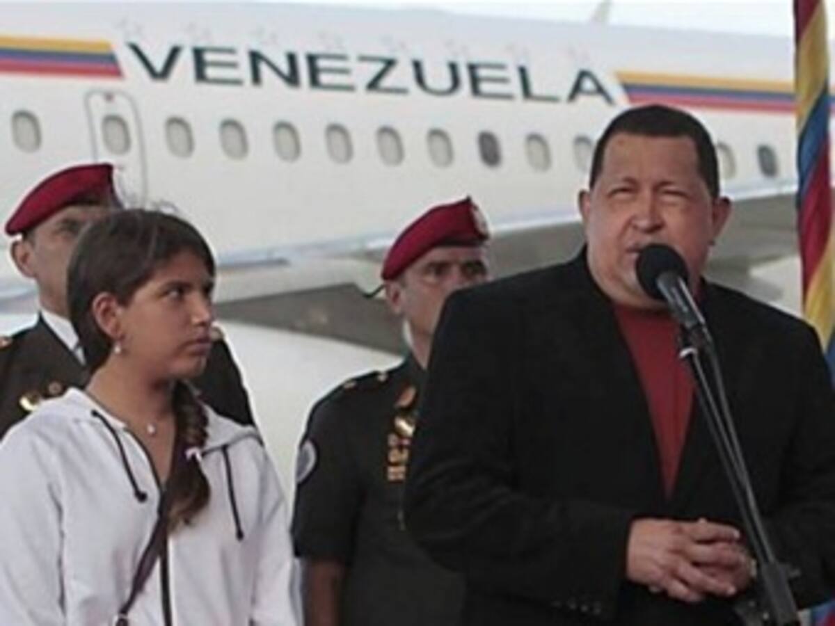 Chávez confirma que saldrá el jueves de Cuba pero deberá regresar el sábado