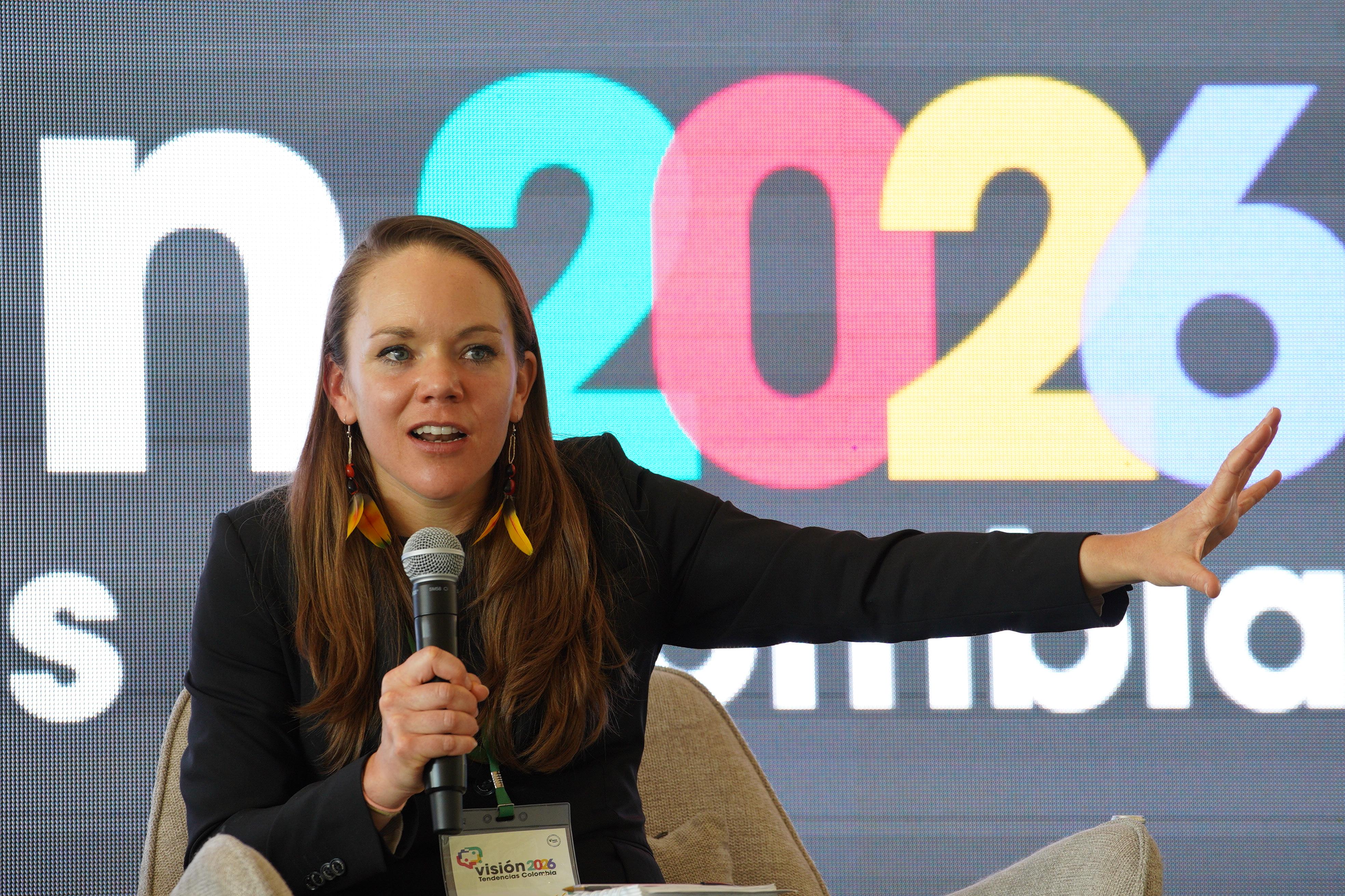 Elizabeth Dickinson, investigadora senior de International Crisis Group. | Foto: Caracol Radio