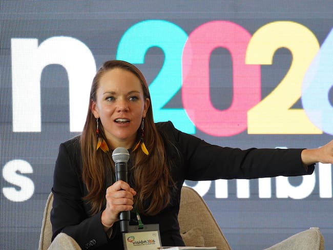 Elizabeth Dickinson, investigadora senior de International Crisis Group. | Foto: Caracol Radio