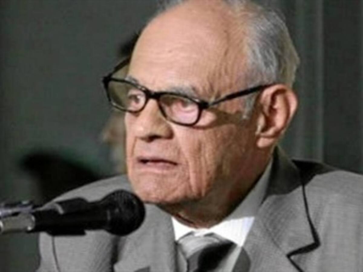 Absuelven al padre del alcalde de Medellín, investigado por nexos con paramilitares